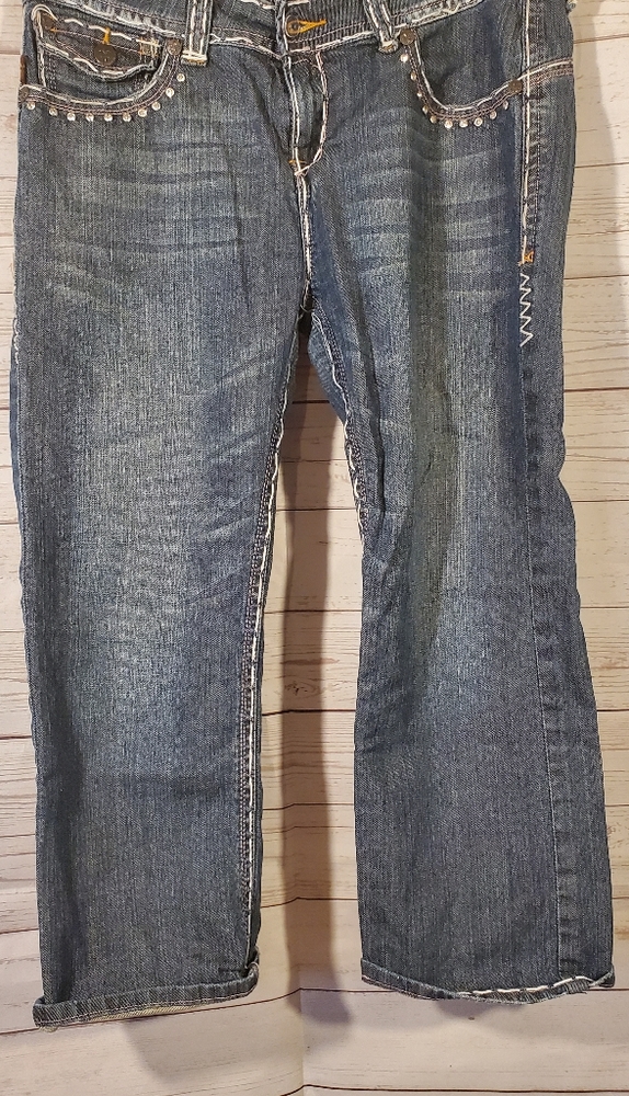Jeans de Fleur Embellished Cropped Jeans